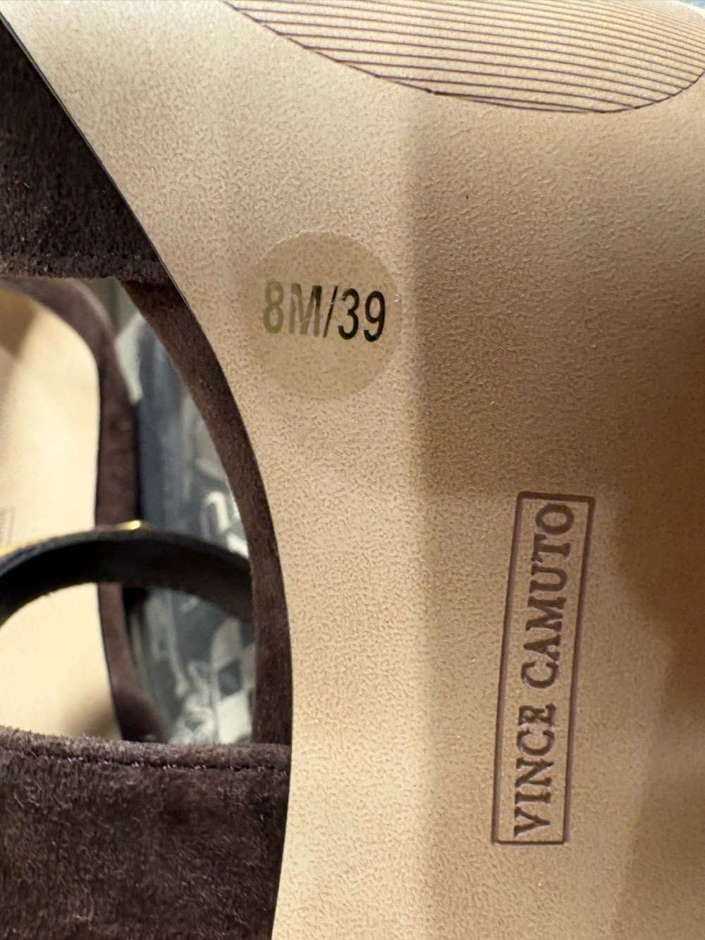 NWT Vince Camuto Cambra Brownie Suede Gold Hardware Heels Sandals 8M with Box - Picture 10 of 12
